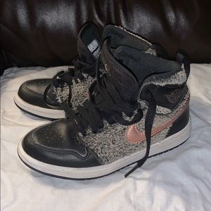Nike Air Jordan’s kids size 13c retro mid